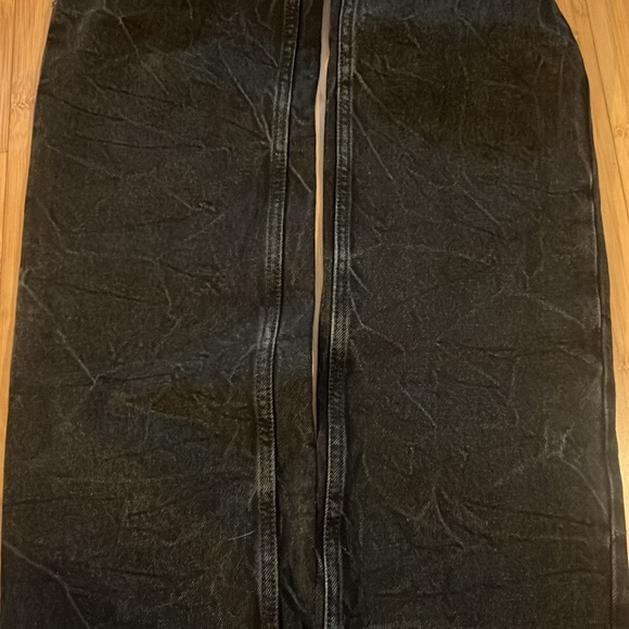 RE/DONE Easy Straight Denim in Black Vein Wash - Picture 5 of 6